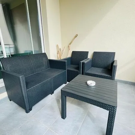 Apartment 60m With Terrace In Ajaccio *